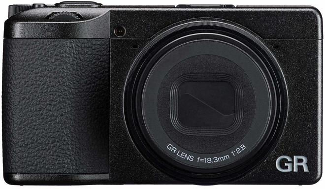 RICOH<br/>GR IV