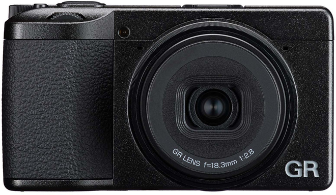 RICOH<br/>GR IV