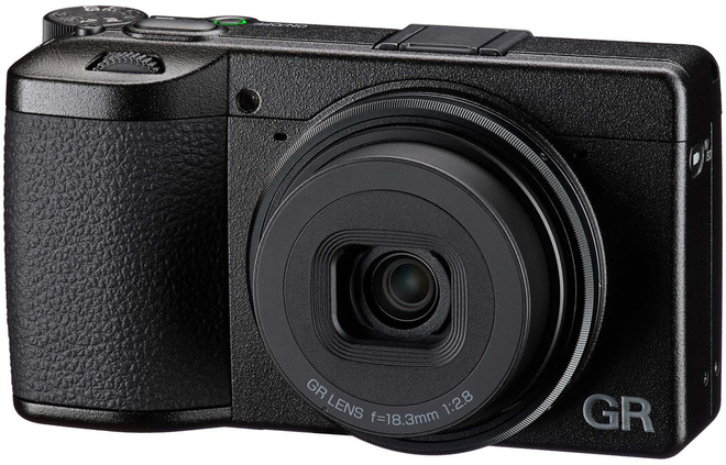 RICOH<br/>GR IV