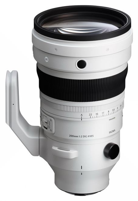 SIGMA<br/>200MM F2 SPORTS L-MOUNT