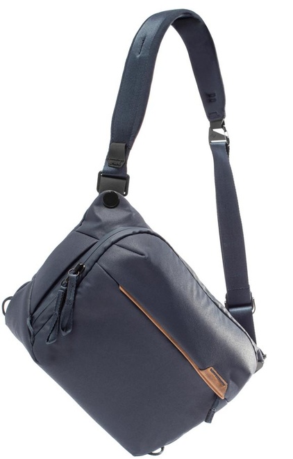 PEAK DESIGN<br/>fourre-tout everyday sling 6l v2 bleu