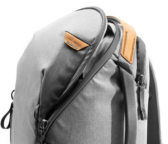 PEAK DESIGN<br/>SAC A DOS EVERYDAY ZIP 15L ASH