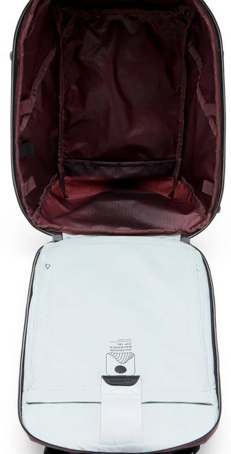PEAK DESIGN<br/>OUTDOOR ZIP 18L VIOLET SAC A DOS