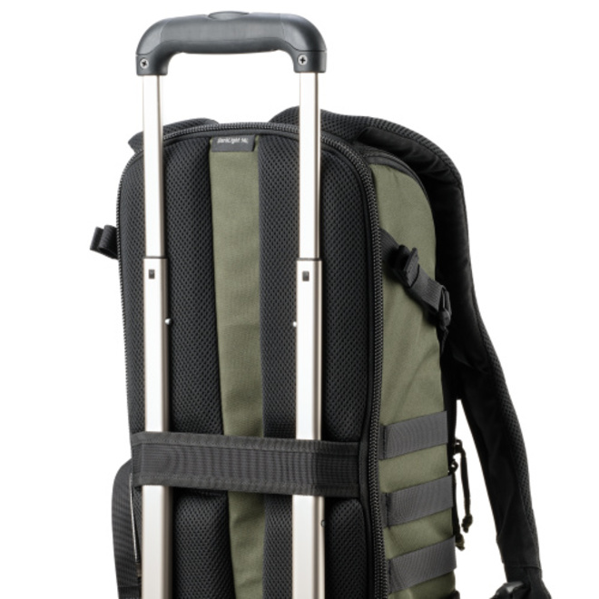 THINK TANK<br/>DARKLIGHT 14L VERT SAC A DOS