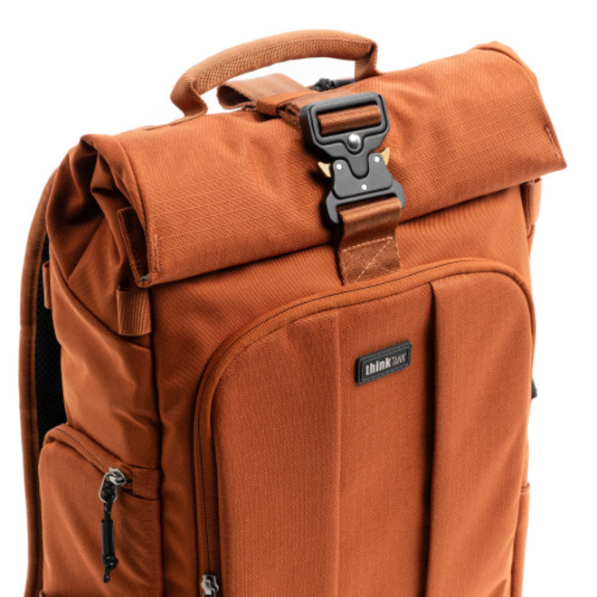 THINK TANK<br/>FOCUS POINT 30L TERRACOTA SAC A DOS