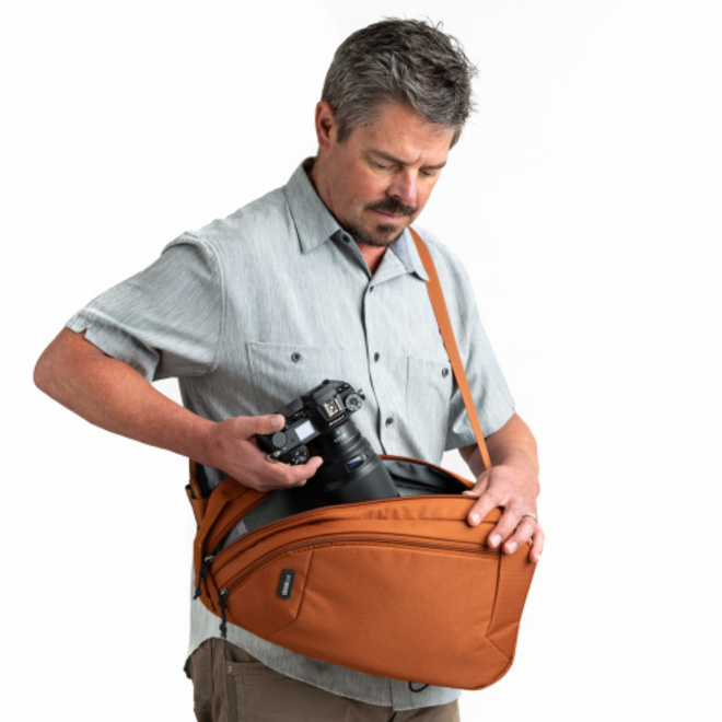 THINK TANK<br/>TURNSTYLE 11L ORANGE