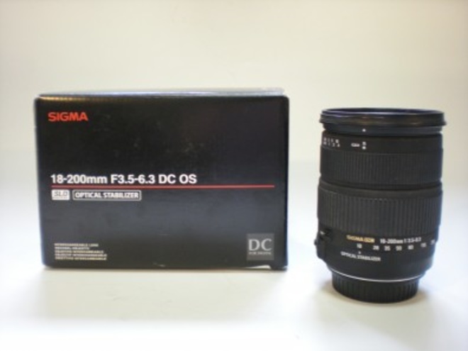SIGMA 18-200mm f/3.5-6.3 DC OS MONTURE PENTAX