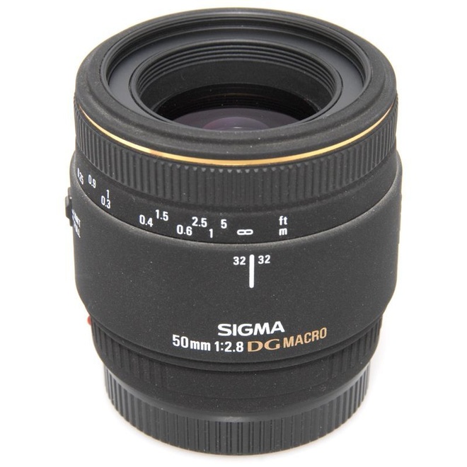 Sigma 50mm f/2.8 DG Macro pour Sony A