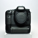 Canon EOS 7D + Grip