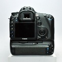 Canon EOS 7D + Grip