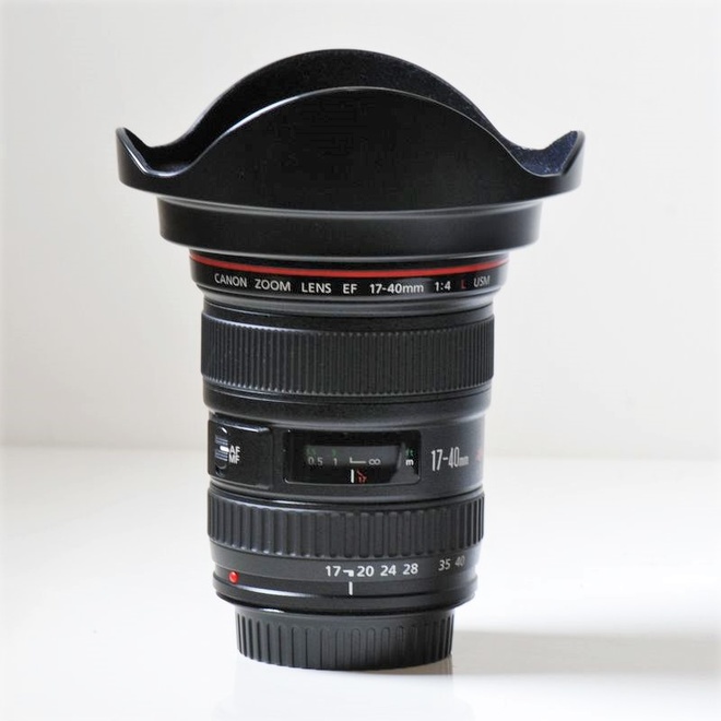 Canon EF 17-40 f/4 L USM