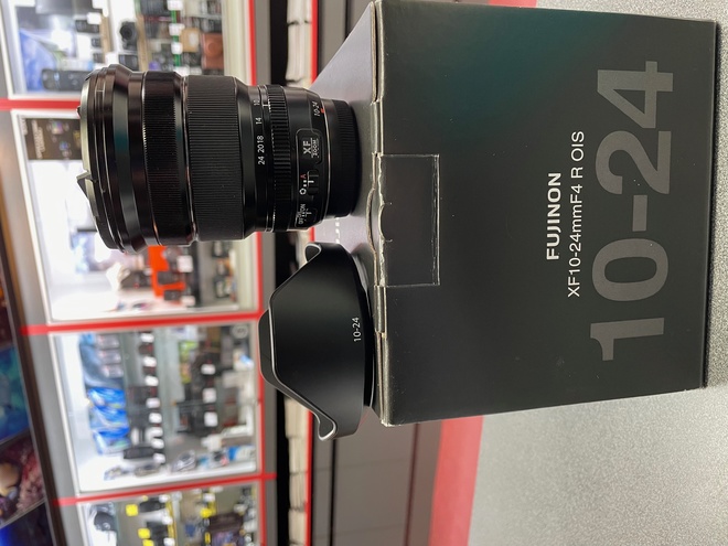 FUJI XF 10-24 R OIS