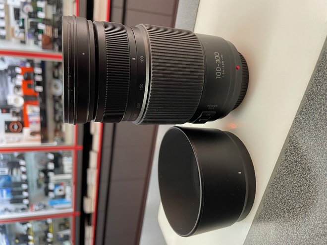 PANASONIC LUMIX 100-300