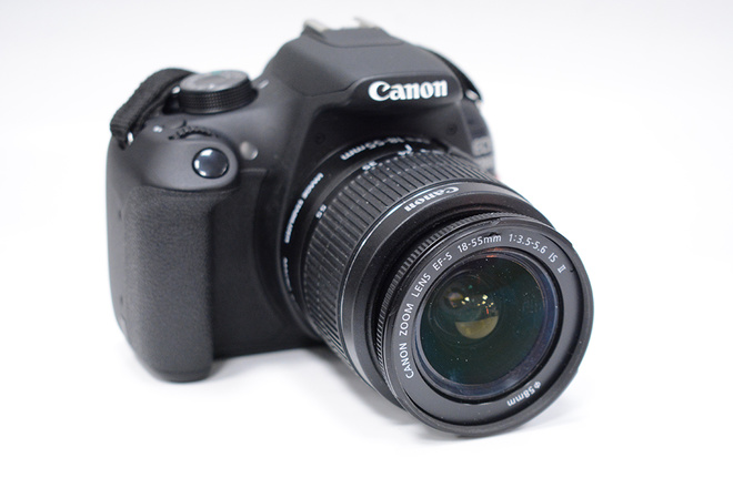 CANON 1200D+18-55 IS