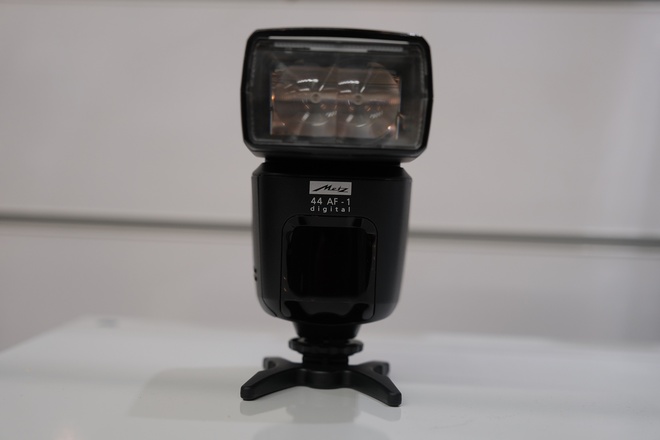 METZ 44AF1 FLASH POUR SONY