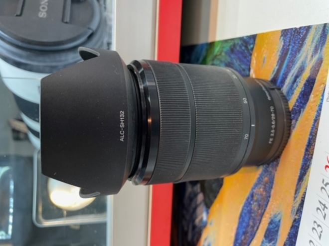 SONY FE 28-70 mm f/3,5-5,6 OSS