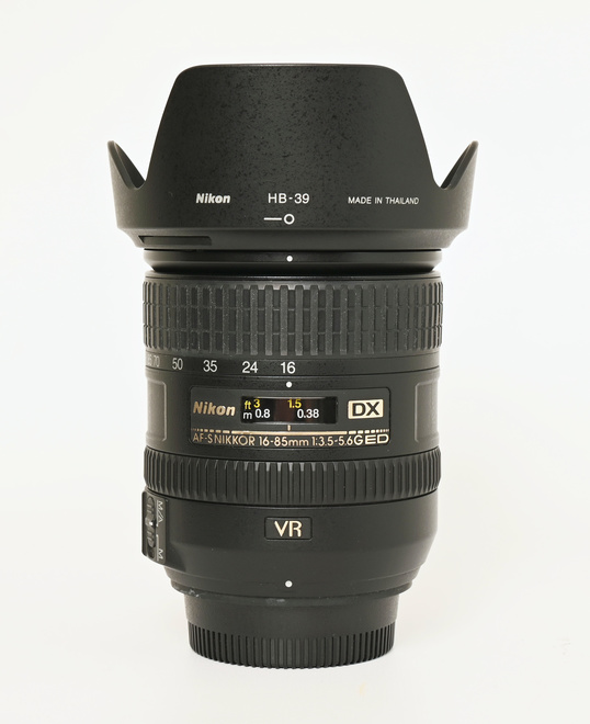 Nikon AF-S DX 16-85 mm f/3,5-5,6 ED VR