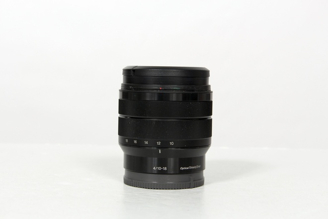 SONY E 10-18MM F4 OSS