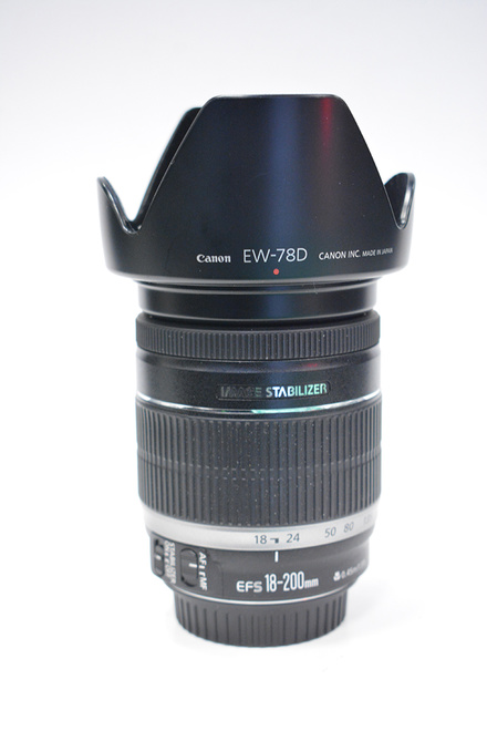 CANON 18-200 F3,5-5,6 IS USM