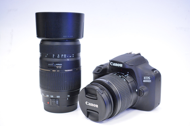 CANON EOS 4000D+18-55+ TAMRON 75-300