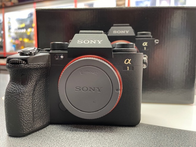 SONY  PLANAR 1,4/85 ZA