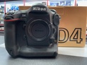 NIKON D4
