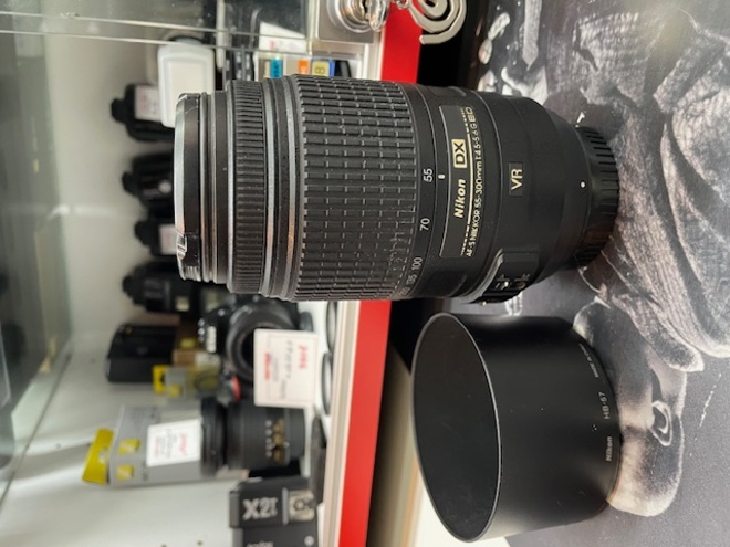 NIKON AF-S DX 55-300 mm f/4,5-5,6 G ED VR