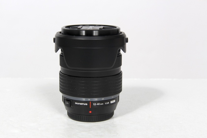 OLYMPUS 12-40MM F/2.8 PRO