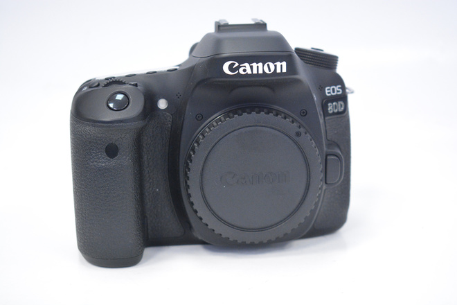 CANON EOS 80D NU