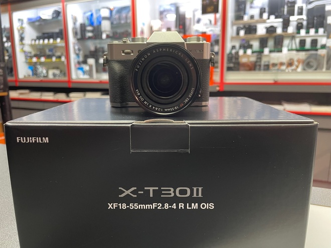 FUJI X-T30 II