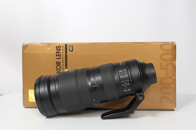 NIKON AF-S 200-500MM F/5.6E ED VR