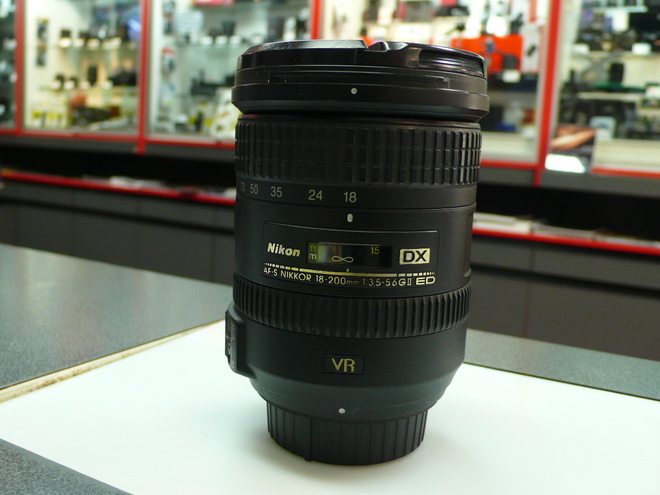 NIKON 18-200 DX AFS VR II