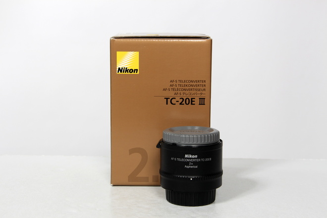 NIKON TC-20E III