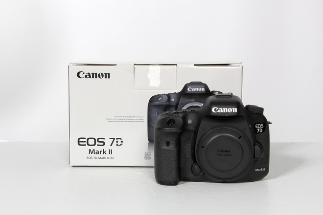 CANON EOS 7D MARK II BOITIER NU