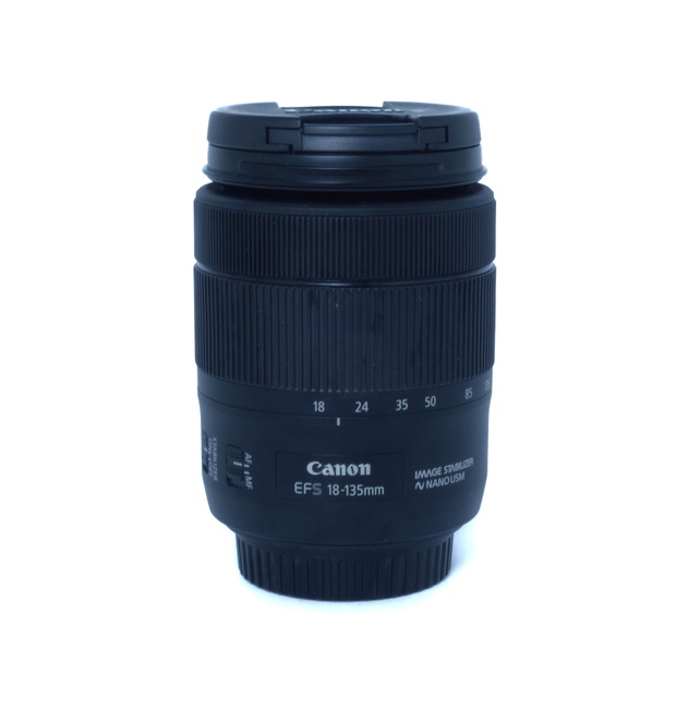 objectif Canon EF-S 18-135mm