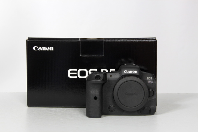 CANON EOS R5 BOITIER NU