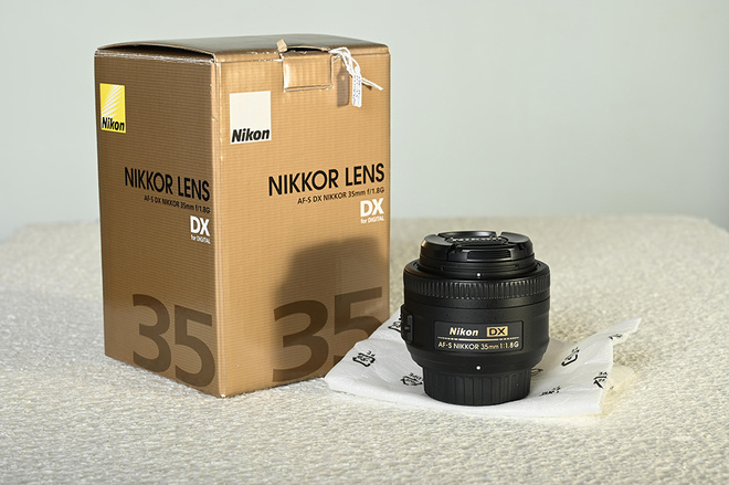 NIKON AF-S DX 35mm/1.8 G