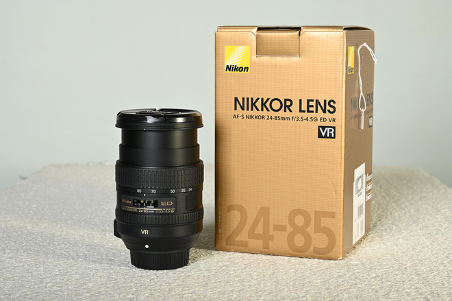 NIKON AF-S 24-85/3.5-4.5 G ED VR