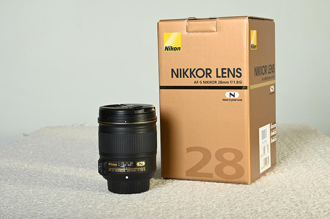 NIKON AF-S 28mm/1.8 G  NANO CRYSTAL COAT