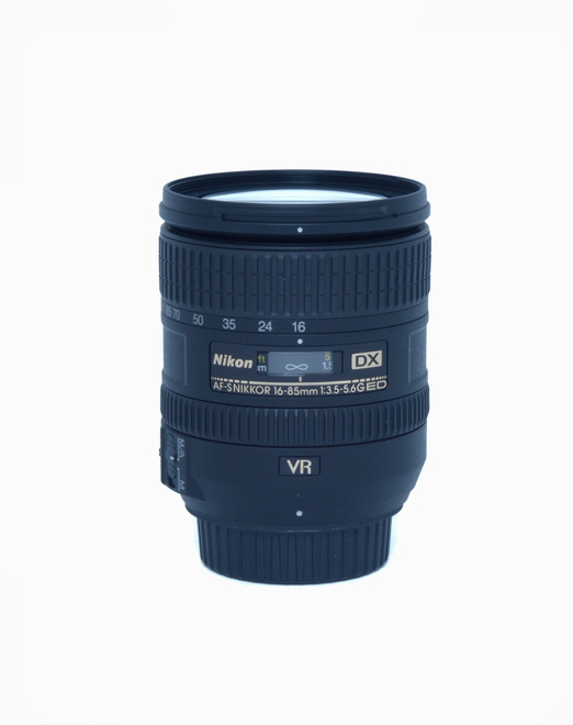 Nikon AF-S 16-85 f/3,5-5,6 DX G ED VR