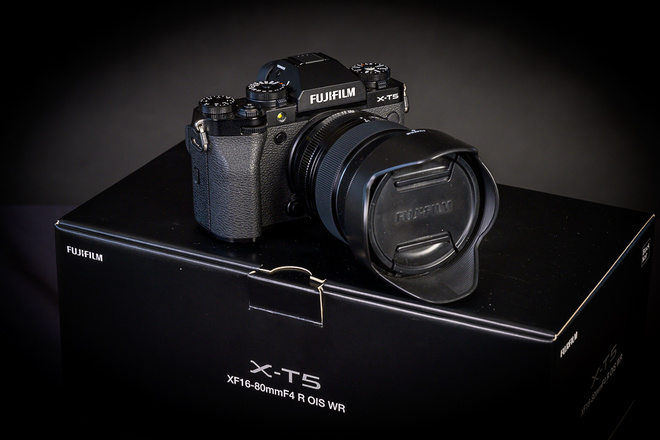 BOITIER XT5 FUJIFILM +OBJECTIF XF16-80 F4R OIS WR