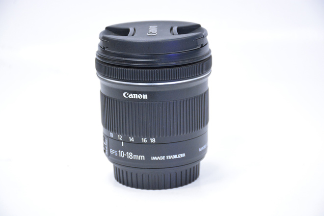 CANON EF-S 10-18 F 4,5-5,6 IS STM