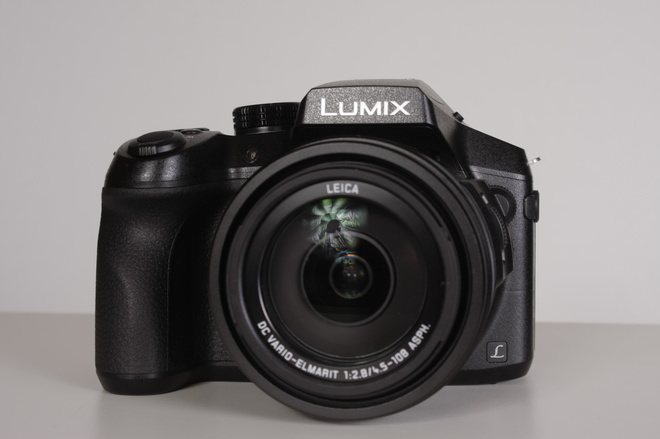 PANASONIC LUMIX FZ300