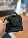 CANON EOS 1DX II