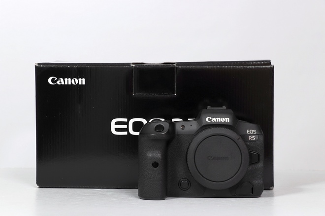 CANON EOS R5 BOITIER NU