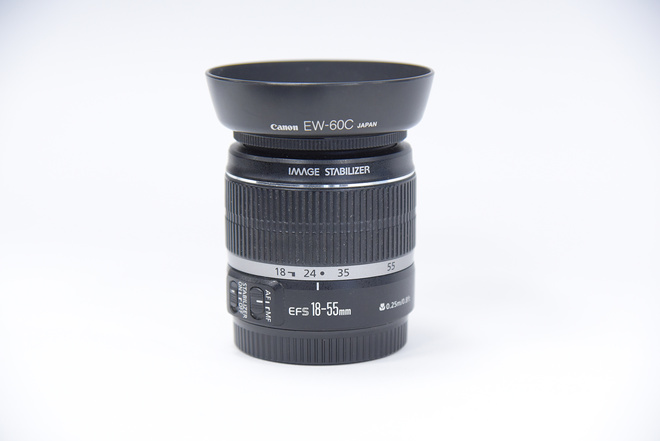 CANON EF-S 18-55MM F3,5-5,6 IS