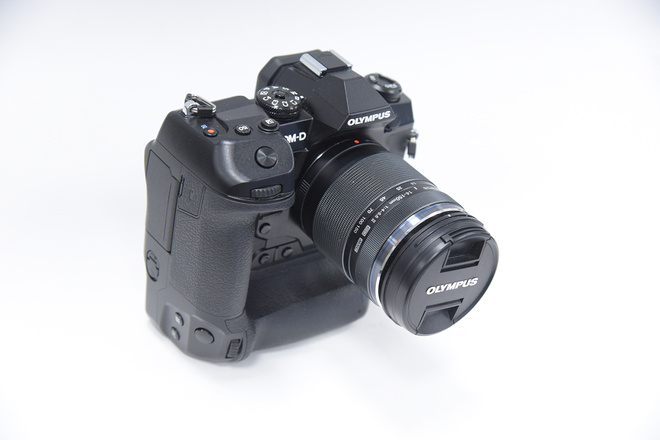 OLYMPUS EM-1X+14-150