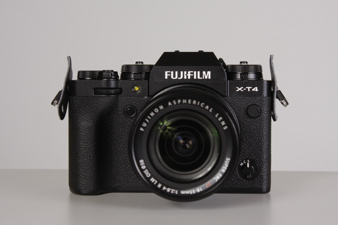FUJIFILM XT4 + XF 18-55 mm F:2,8-4 OIS