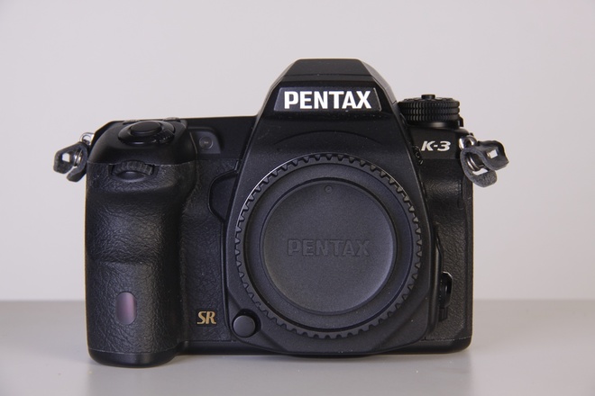 PENTAX K3 + 18-55 mm WR