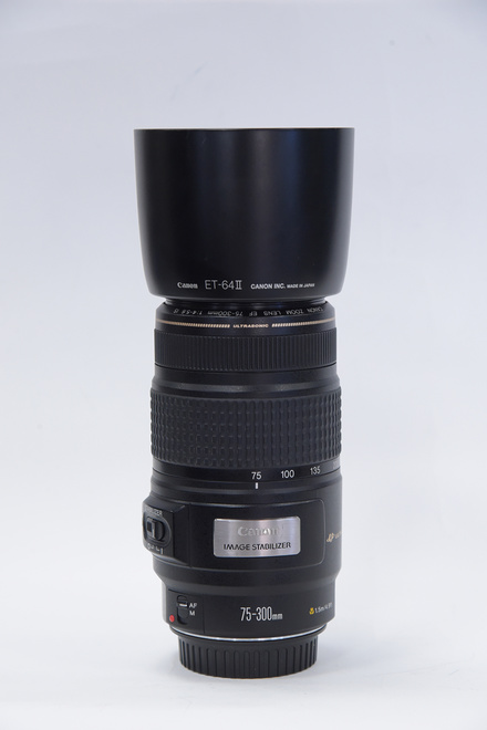 CANON EF 75-300MM F4-5,6 IS USM